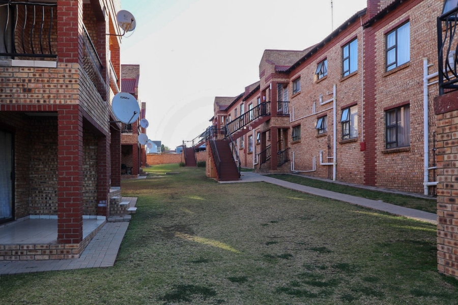 2 Bedroom Property for Sale in Doringkruin North West